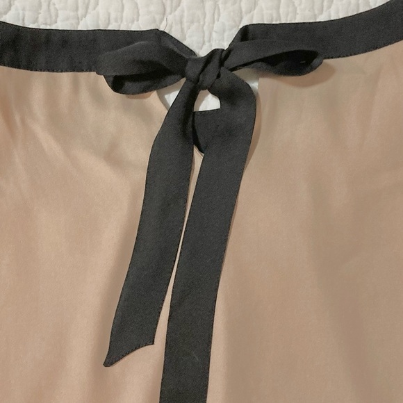 LOFT Blouse Tan with Black Ribbon | Size S | Adorable Bow | Holiday | Office - Picture 7 of 9